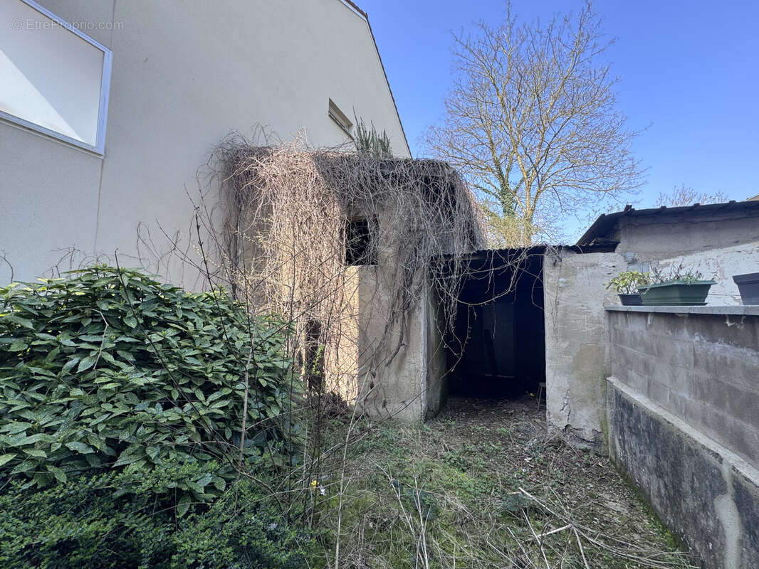 Maison à NEUVES-MAISONS