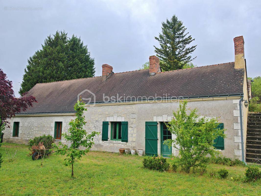 Maison à GIZEUX