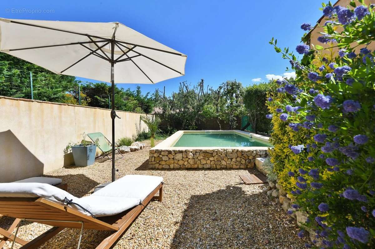 Maison à UZES
