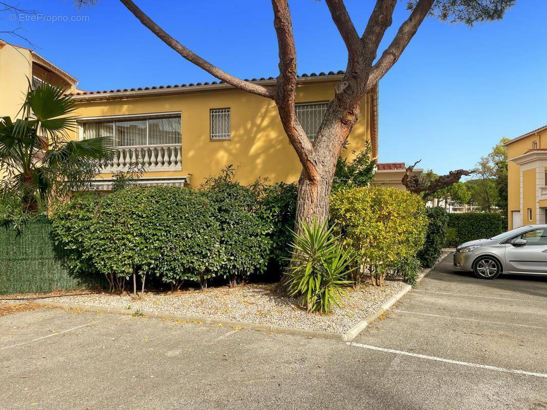 Appartement à FREJUS