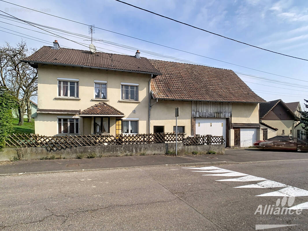 Maison à VELLESCOT