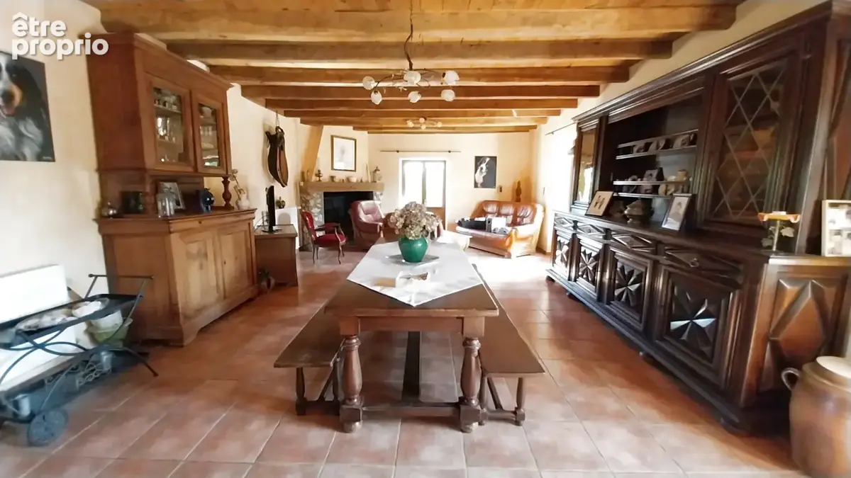 Maison en Pierre avec une piscine et 2ha de terrain située dans un hameau à proximité de Périgueux; - photo 9