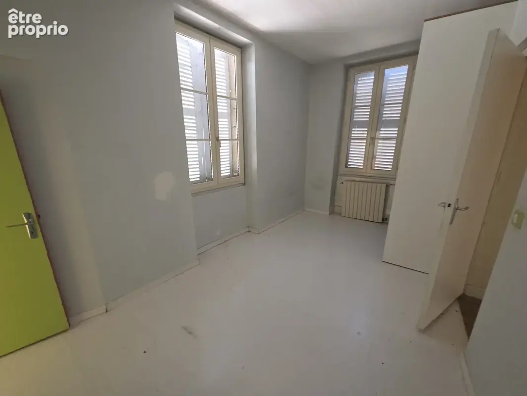 Immeuble locatif dans le centre historique - photo 10