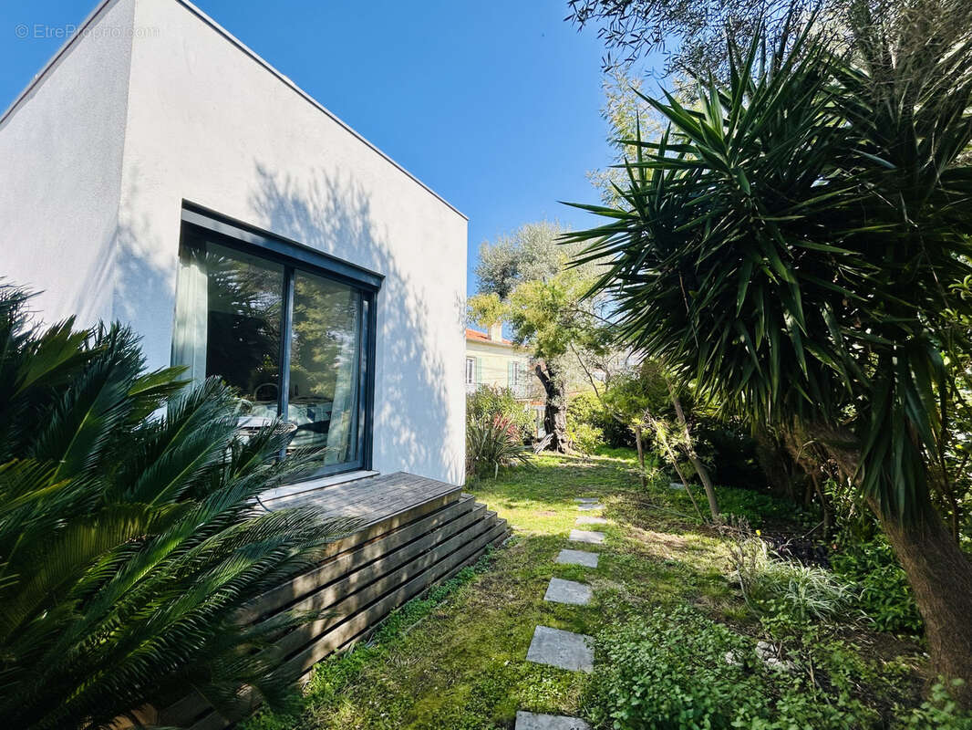 Maison à ANTIBES