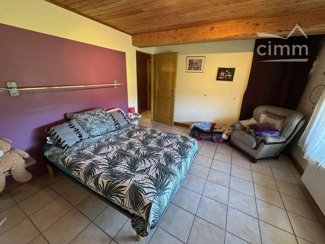 Appartement à MARSAC-EN-LIVRADOIS