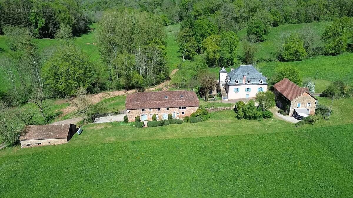 Maison à SAINT-MICHEL-LOUBEJOU