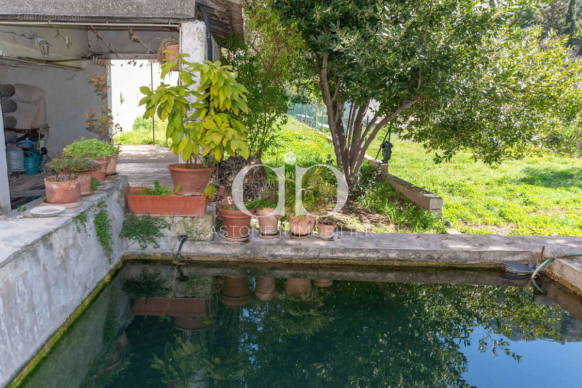 Maison à ROQUEVAIRE