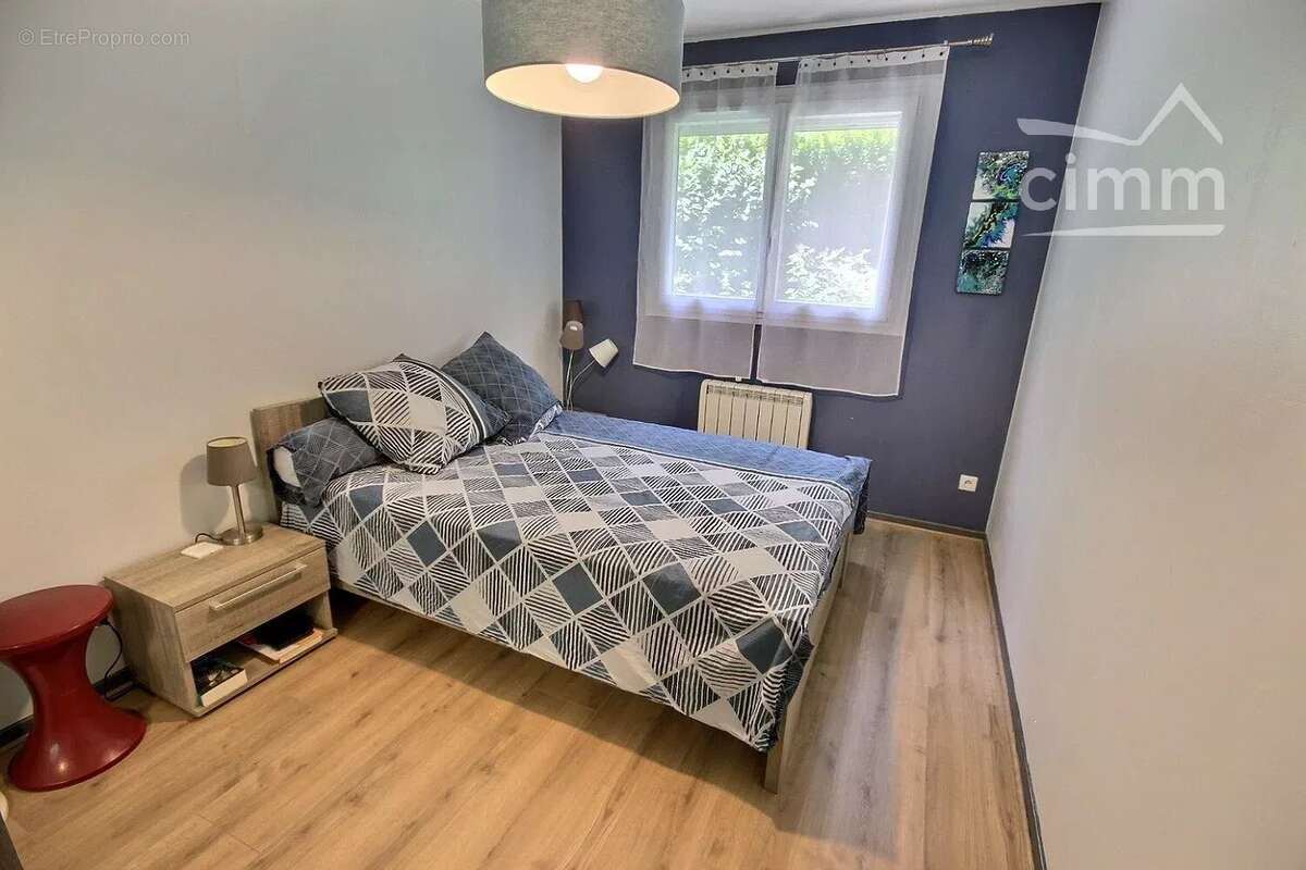 Vente t2 + garage  saint-etienne - photo 6