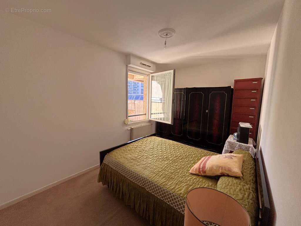 Appartement à LYON-7E