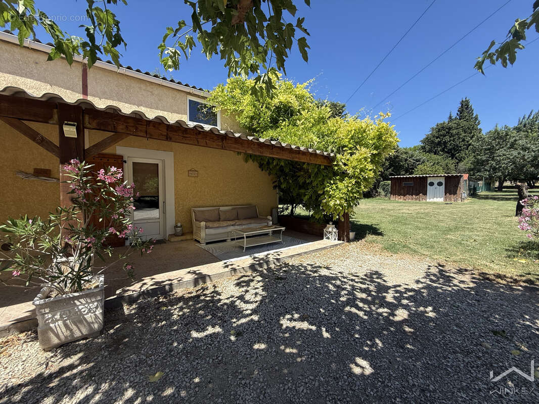 Maison à LA GARDE-ADHEMAR
