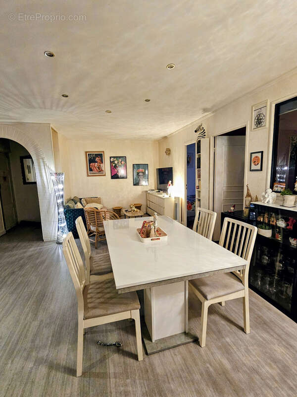 Appartement à LYON-5E