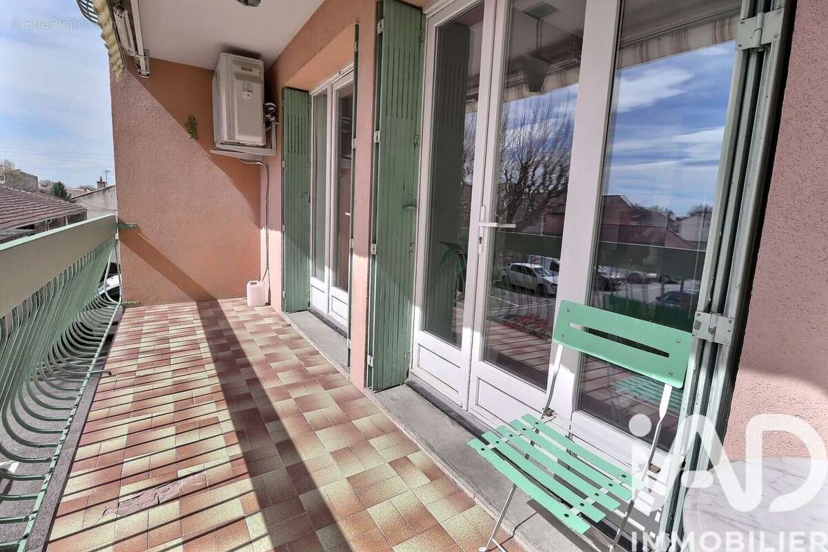 Photo 8 - Appartement à SORGUES