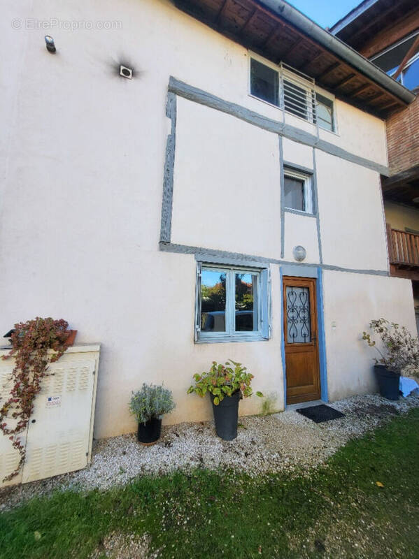 Appartement à CHATILLON-SUR-CHALARONNE