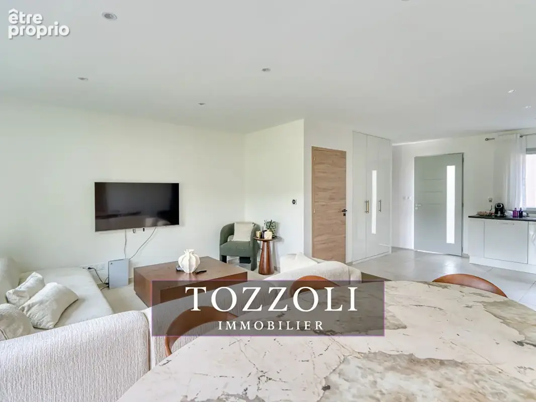 Maison L'isle D'abeau 4 pièce(s) 70.65m2 - photo 2