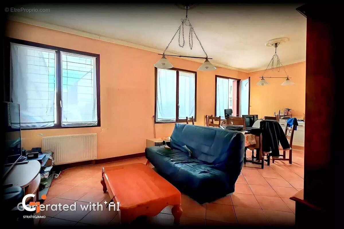 Saint-Étienne-du-Rouvray - Maison Individuelle 7 Pièces 142 m² - photo 3