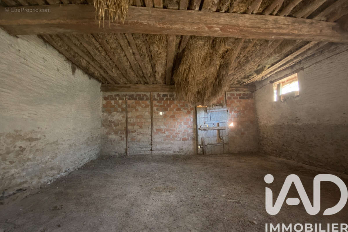 Maison 382 m² à Gallardon  - photo 4