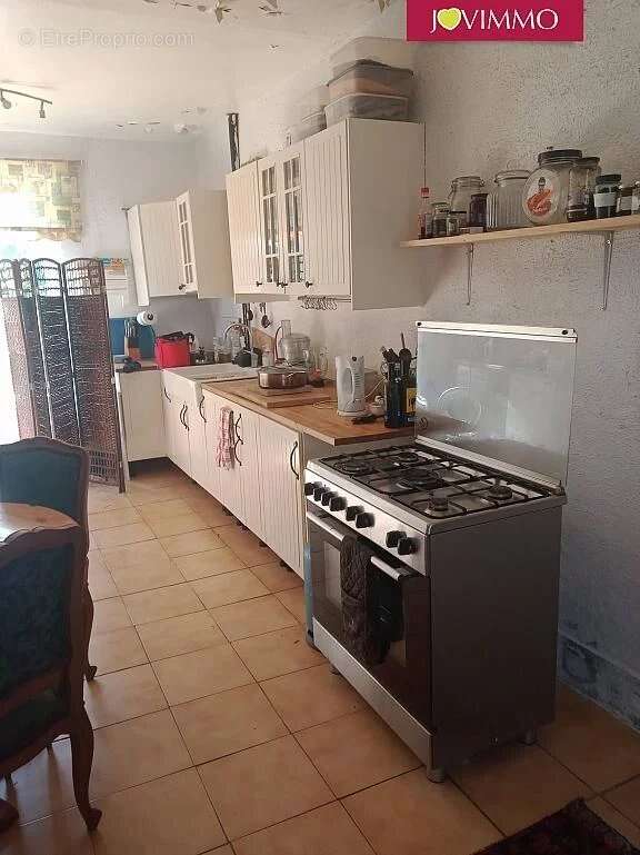 Maison à BUXIERES-SOUS-MONTAIGUT