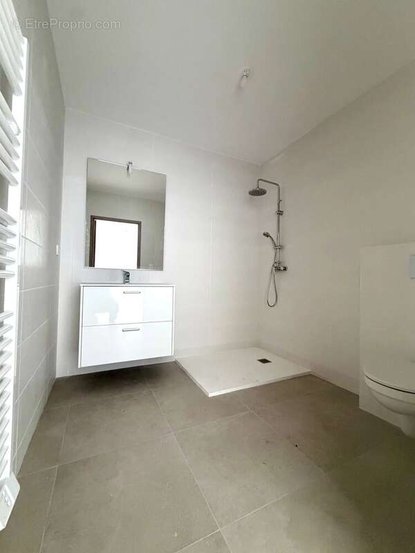 Appartement à SARI-SOLENZARA
