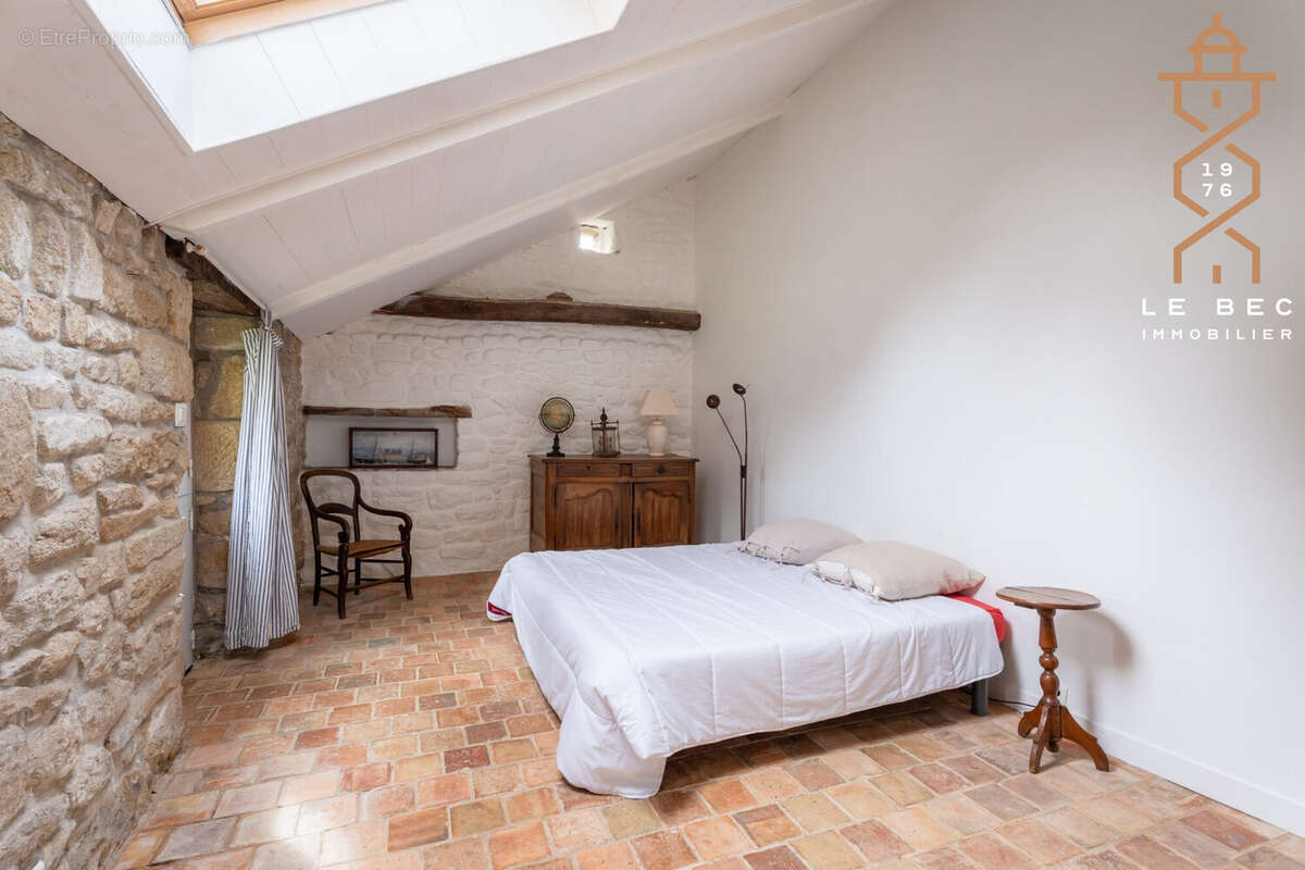 Maison à SAINT-PHILIBERT