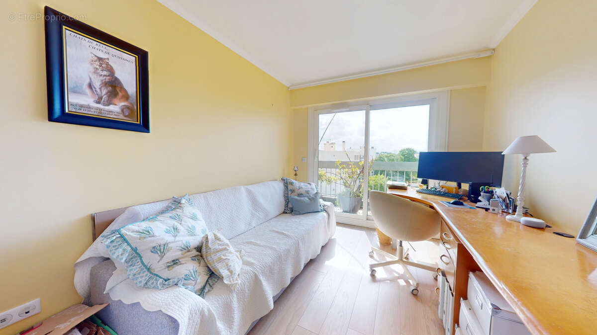 Appartement à SARTROUVILLE