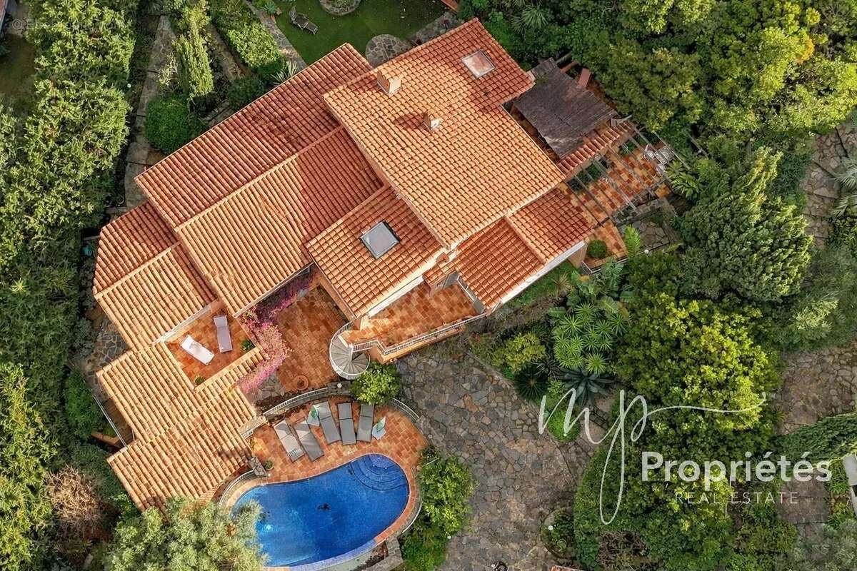 Maison à LE LAVANDOU