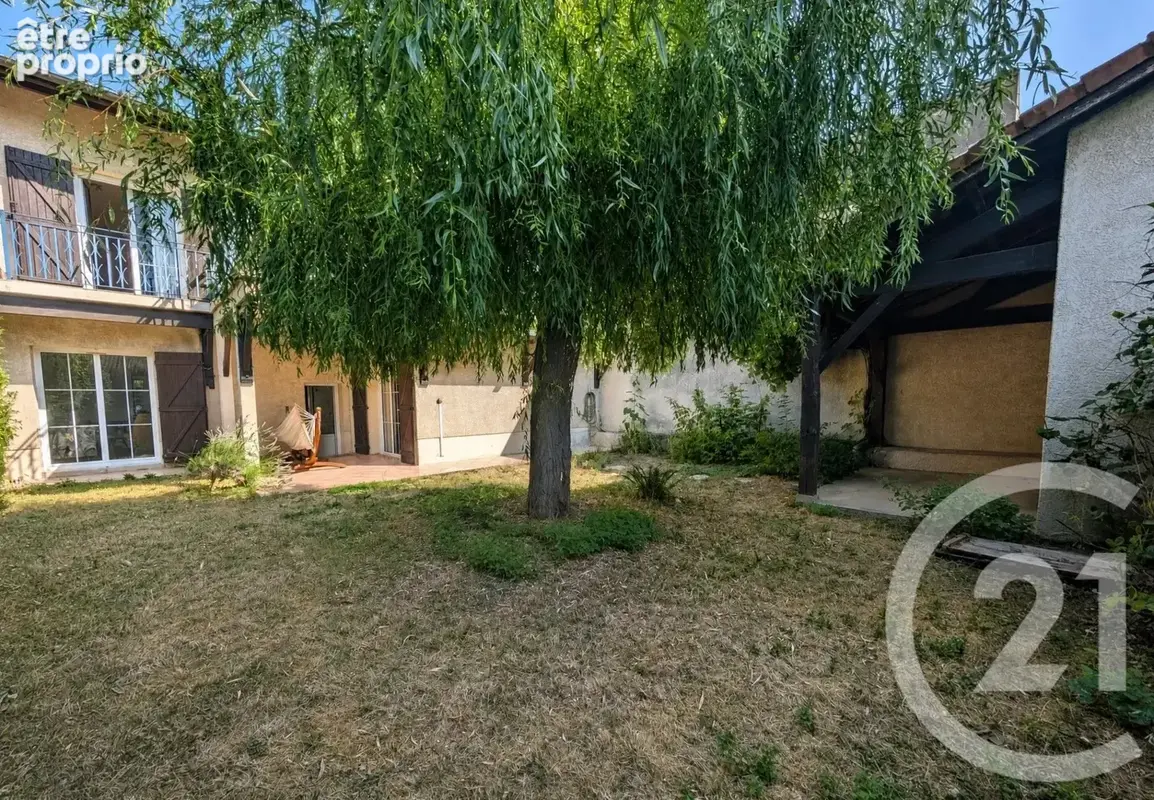 Maison 174 m² à Chalons-En-Champagne  - photo 2