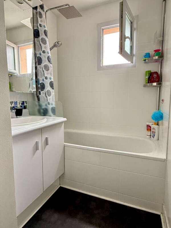 Appartement à COLOMBES