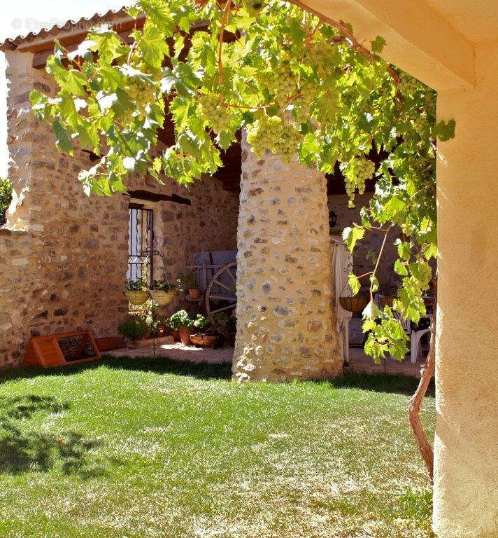 Maison à FORCALQUIER