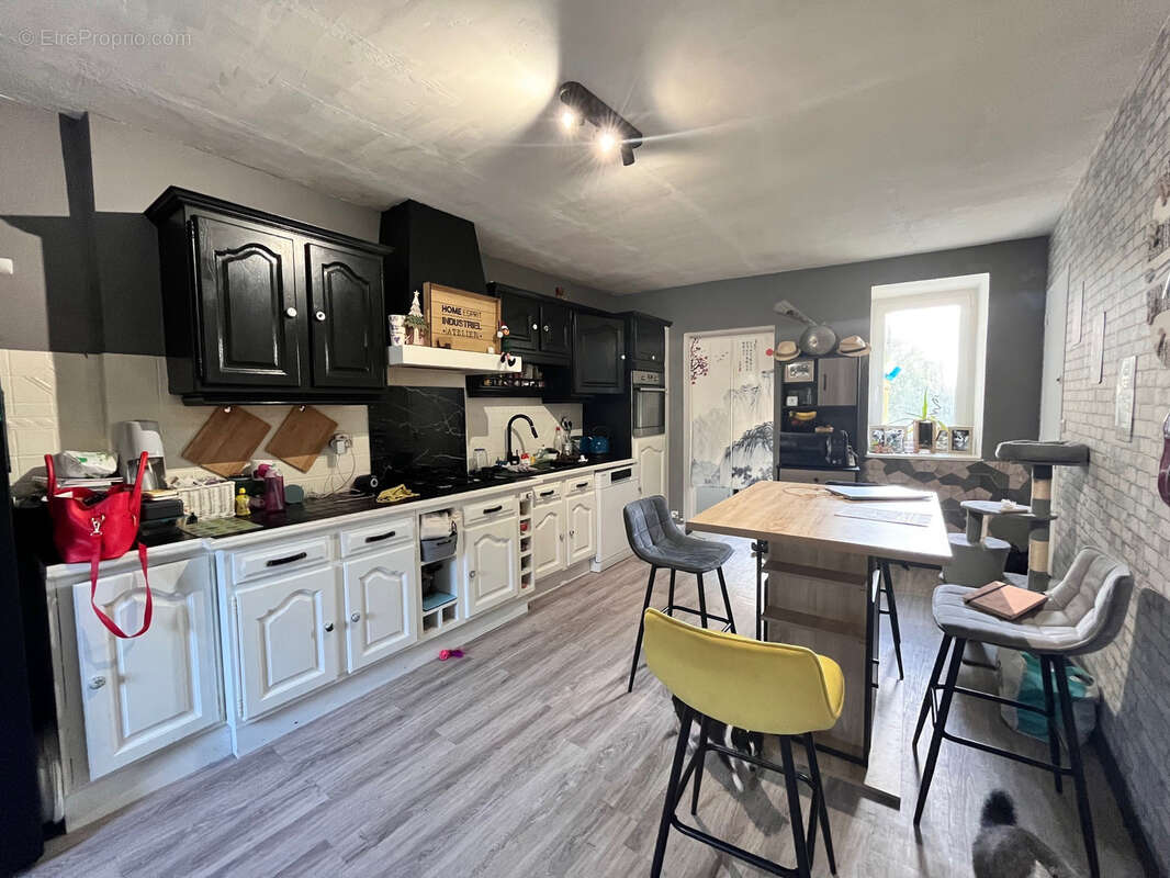 Maison à TORIGNI-SUR-VIRE