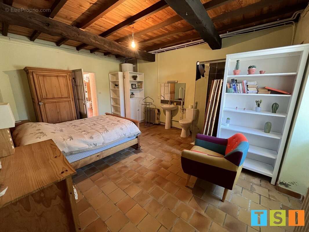 Maison à SAINT-MARCET