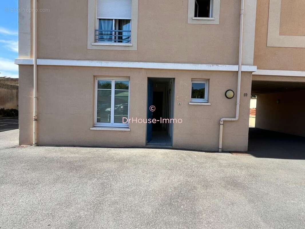 Appartement 62 m² à Douvres-La-Delivrande  - photo 2