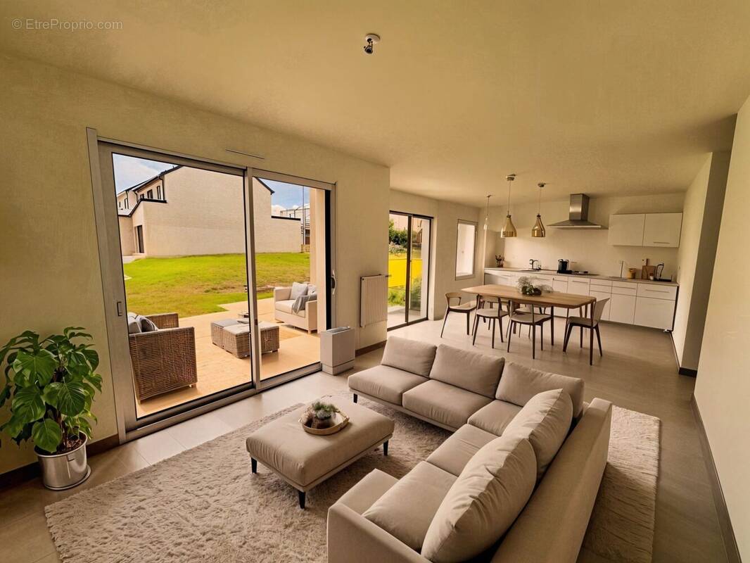 ch1 - Maison à BREAL-SOUS-MONTFORT