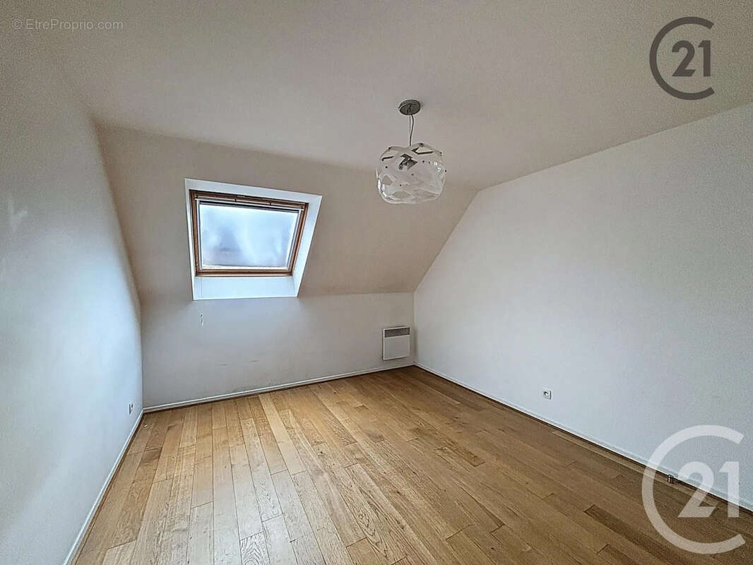 Appartement à MOISSY-CRAMAYEL