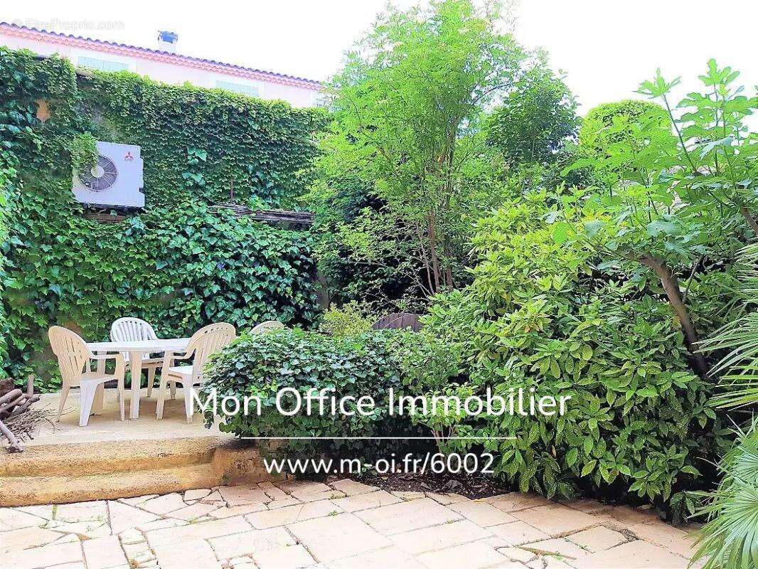 Référence : 6002-VCL. - Maison de Maître du XVII - Cours intérieure et piscine - 20 minutes d'Aix en Provence - photo 14