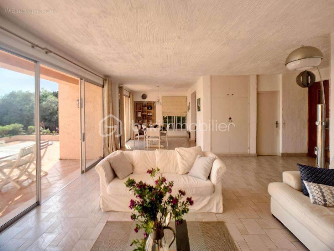 Villa face à la mer - Domaine privé de Cala Rossa - photo 11