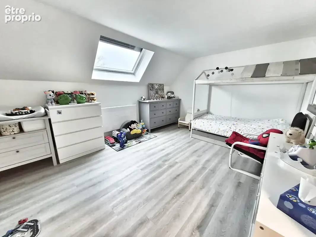 Maison Butry Sur Oise 7 pièce(s) 198 m2 - photo 13