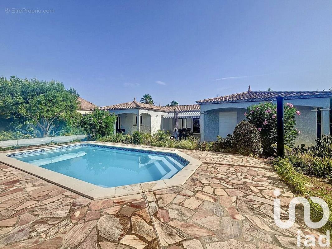 Photo 1 - Maison à MONTBLANC