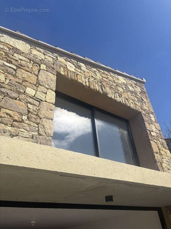Maison à UZES
