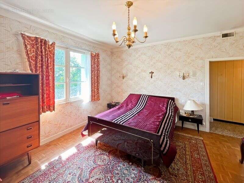 Maison à SAINT-CLAR