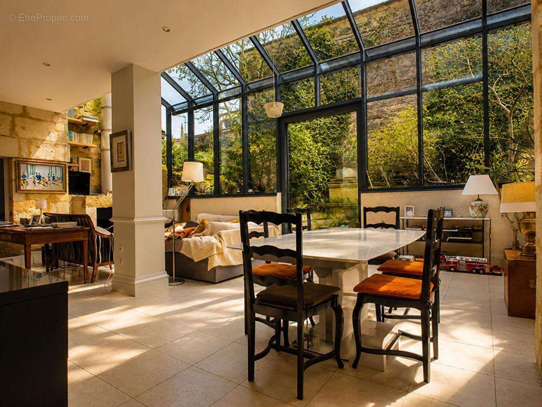 Vente Maison 213m2 BORDEAUX (33000) - photo 2