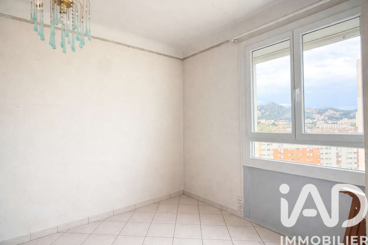 Photo 6 - Appartement à MARSEILLE-11E