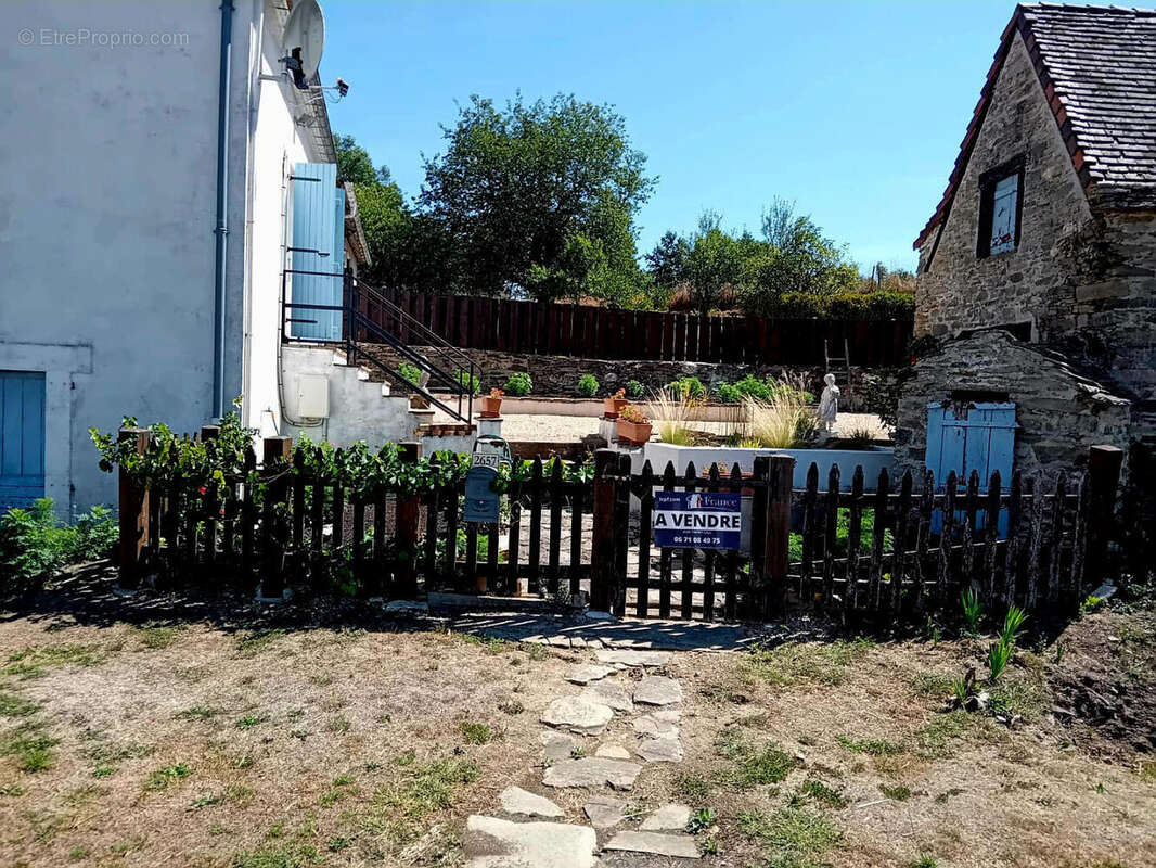 Entrance - Maison à JUMILHAC-LE-GRAND