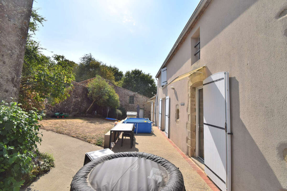 Maison d'habitation - photo 14