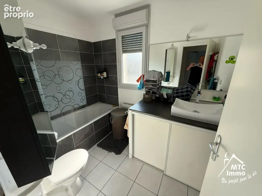 Maison 3 pièces de 2015 avec jardin, terrasse couverte et garage - photo 15