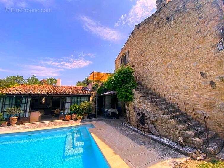 Maison à SAINT-MARTIN-DE-CASTILLON