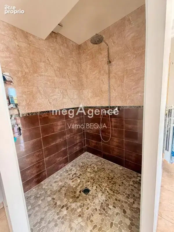 Superbe longère de caractère – 167 m² – Terrain de 4 580 - photo 16
