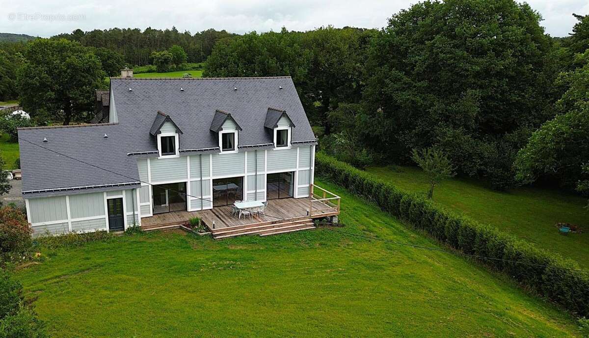 Maison à SERENT