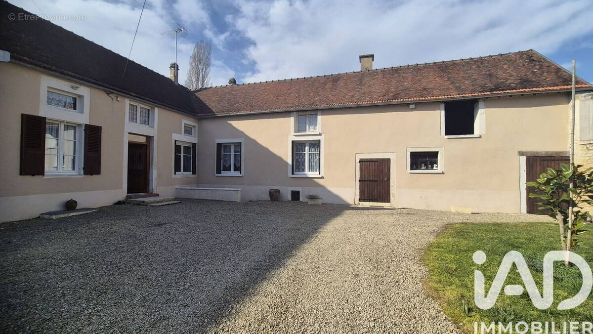 Photo 1 - Maison à THOREY
