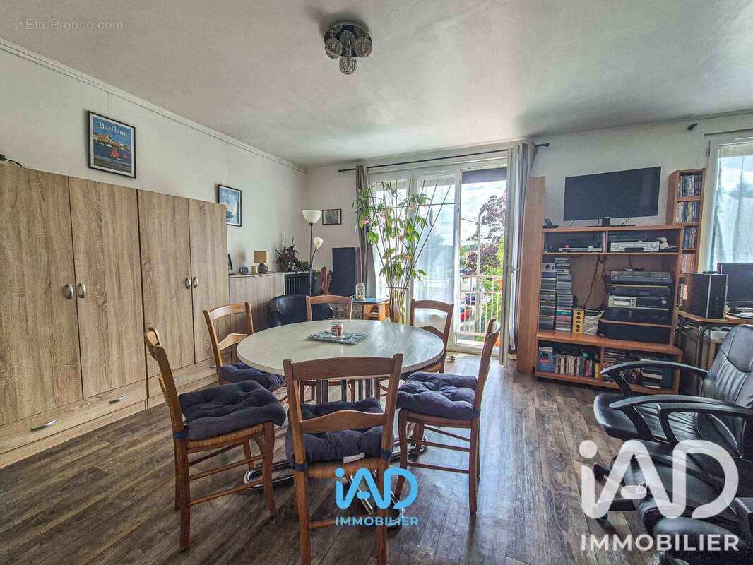 Photo 6 - Appartement à MANTES-LA-VILLE