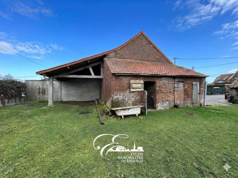 Maison à BAYENGHEM-LES-EPERLECQUES